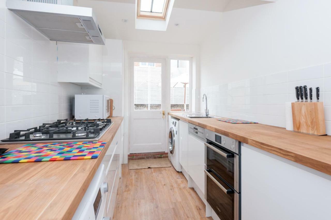 Sea Breeze Cottage Brighton Kültér fotó